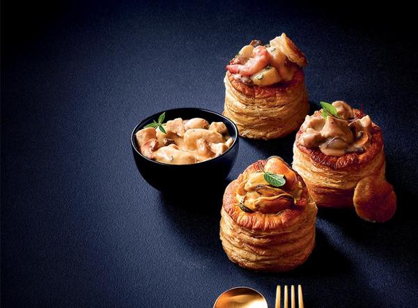 4 CROUTE A BOUCHE A CUIRE 200G